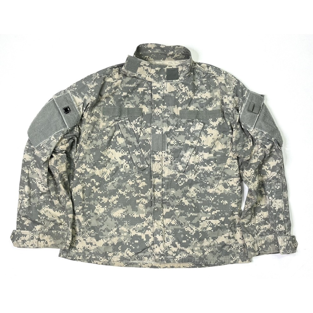 US Army Jacket Medium Short Camouflage Combat Uniform Zip Up Digital Camo